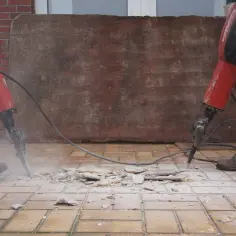 Kucie betonu zbrojonego cena – jakie są ukryte koszty?