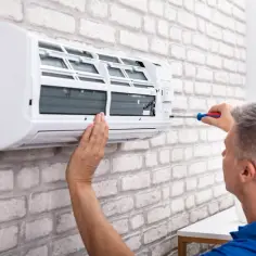 Ile za montaż klimatyzacji? Poznaj ukryte koszty i szczegóły instalacji